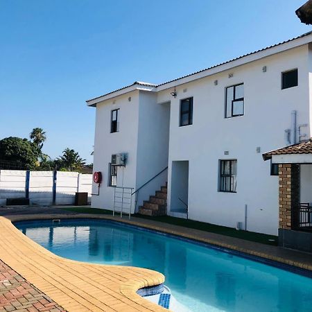 Jnc Lodge Richards Bay Bagian luar foto