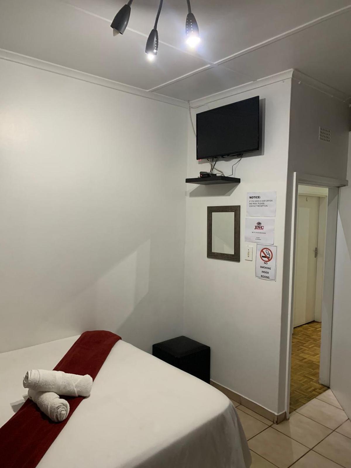 Jnc Lodge Richards Bay Bagian luar foto