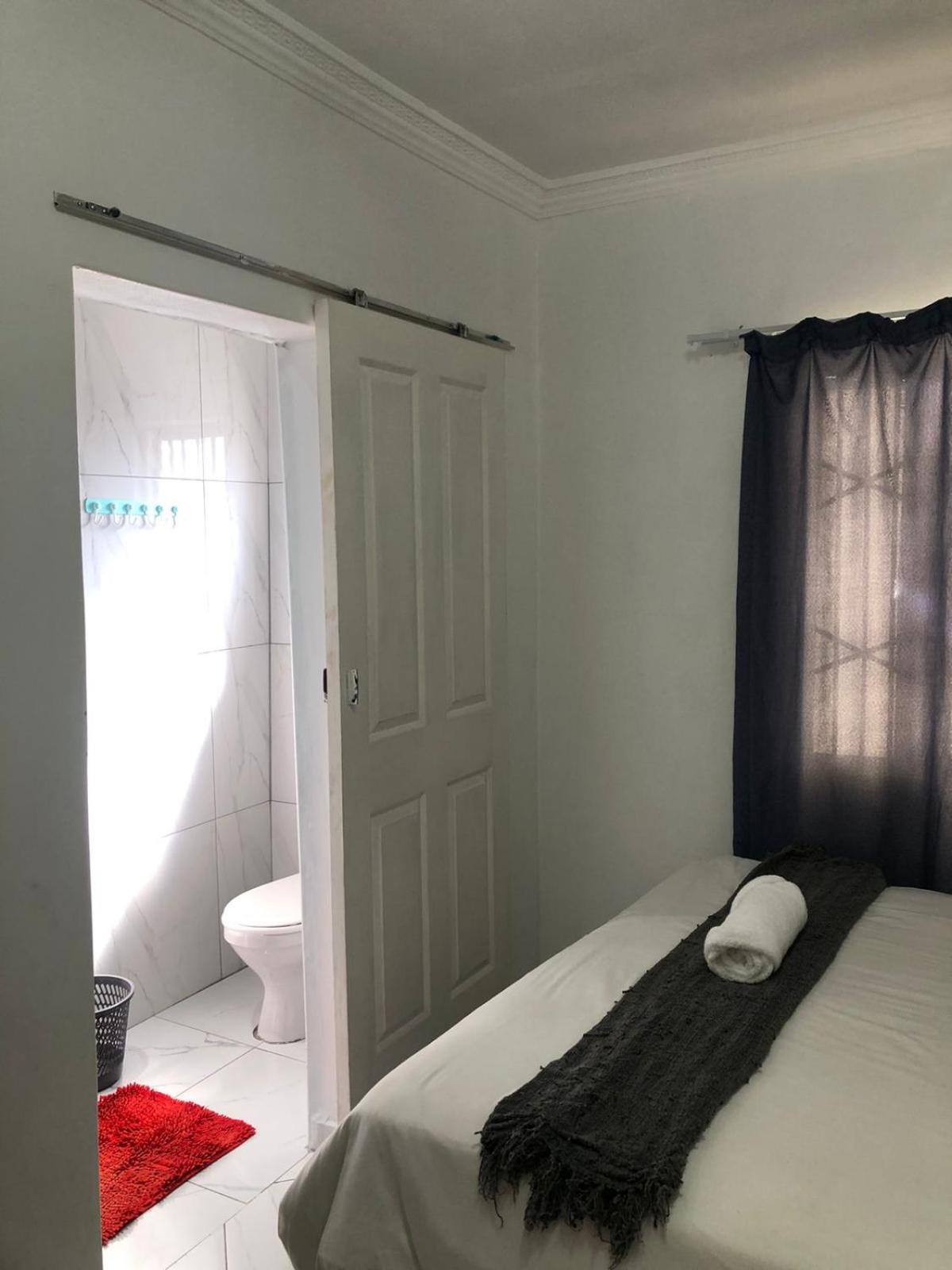 Jnc Lodge Richards Bay Bagian luar foto