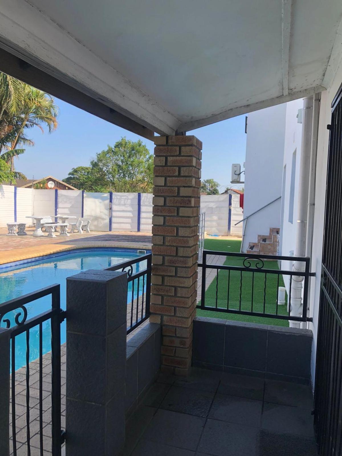 Jnc Lodge Richards Bay Bagian luar foto